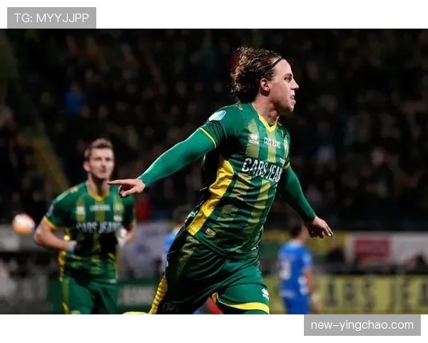 阿贾克斯对阵兹沃勒一役 控球率占优但转化效率偏低