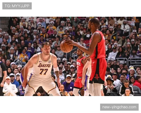 勇士防守效率跌至联盟中游 进攻端缺乏稳定输出点拖累战绩