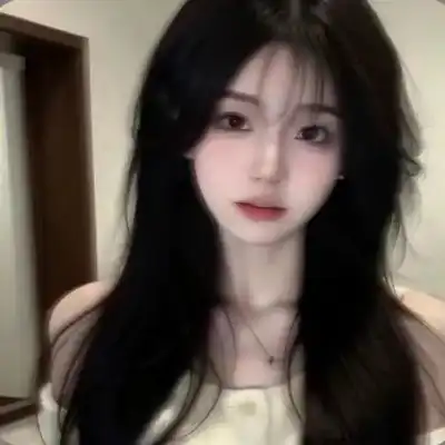 穆春璟